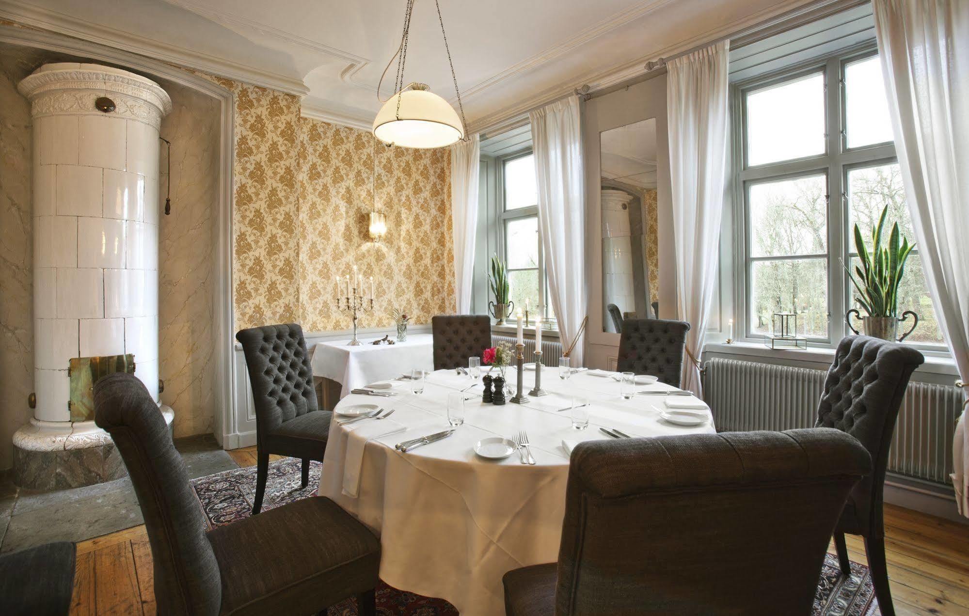 Rosersbergs Slottshotell Esterno foto